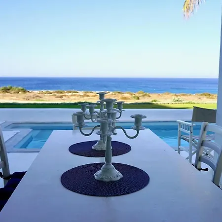 Villa Narcissus 19 *